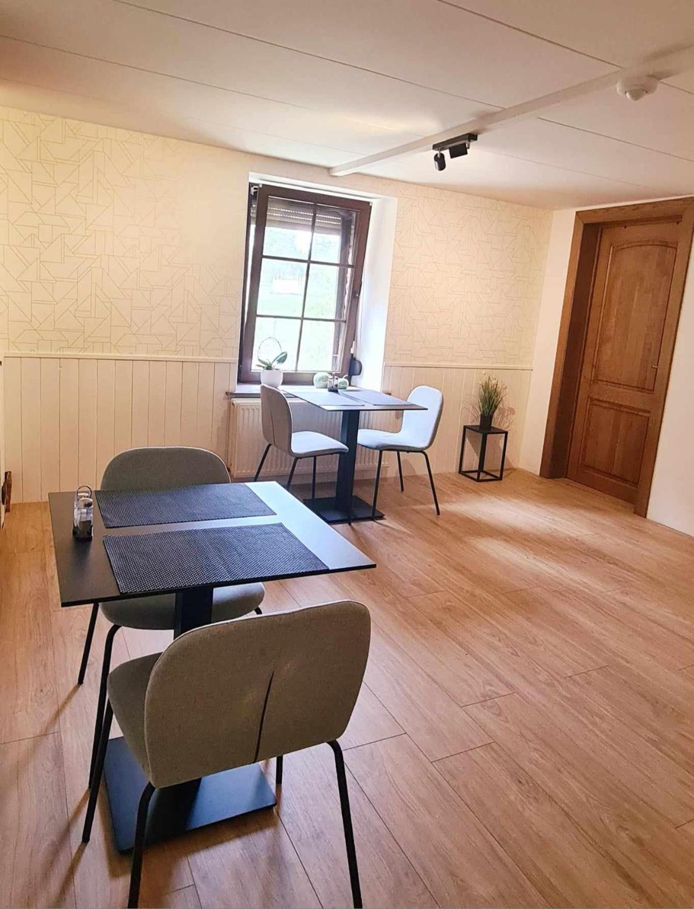 호우팔리제 Ferme La Joye B&B 외부 사진